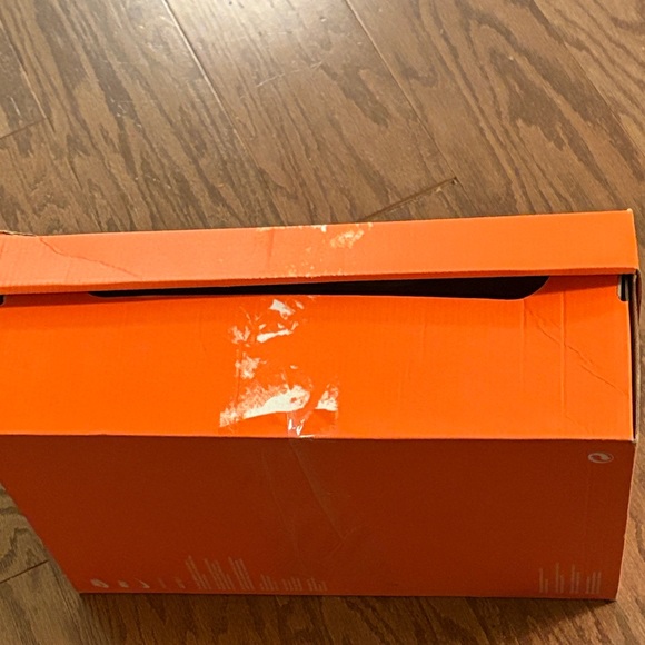 Nike Interact Run White Mesh Sneakers with Black and Yellow Highlights - Picture 7 of 9